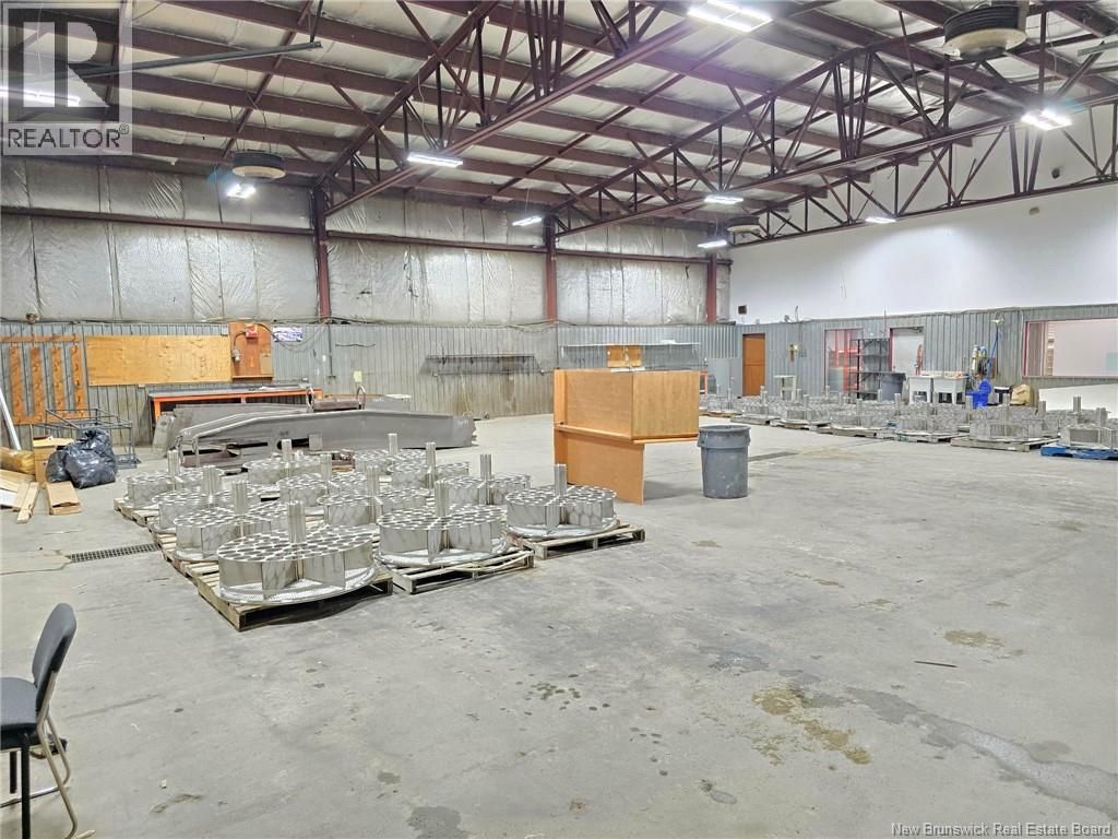 2886 Miramichi Avenue, Bathurst, New Brunswick  E2A 3Z3 - Photo 14 - NB134697