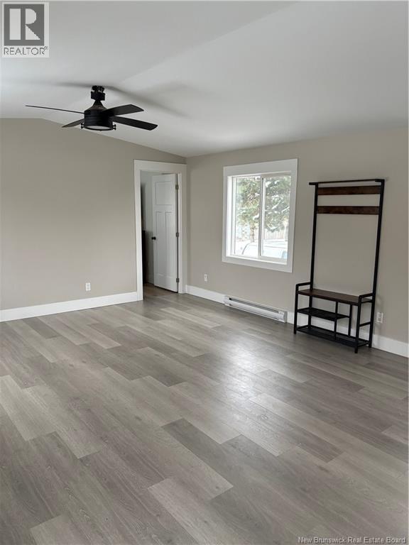 29 Railway Avenue, Pointe-Du-Chêne, New Brunswick  E4P 2W6 - Photo 2 - NB134468