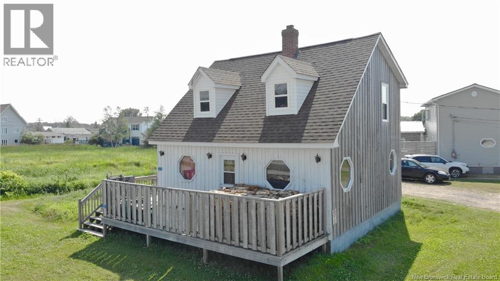22 Beach Street, Pointe-Du-Chêne, New Brunswick E4P 3V7 - Photo 2 - NB134474