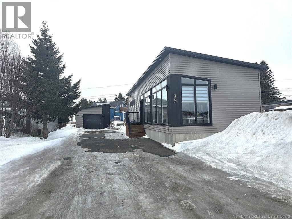 212 2ieme rue, Shippagan, New Brunswick