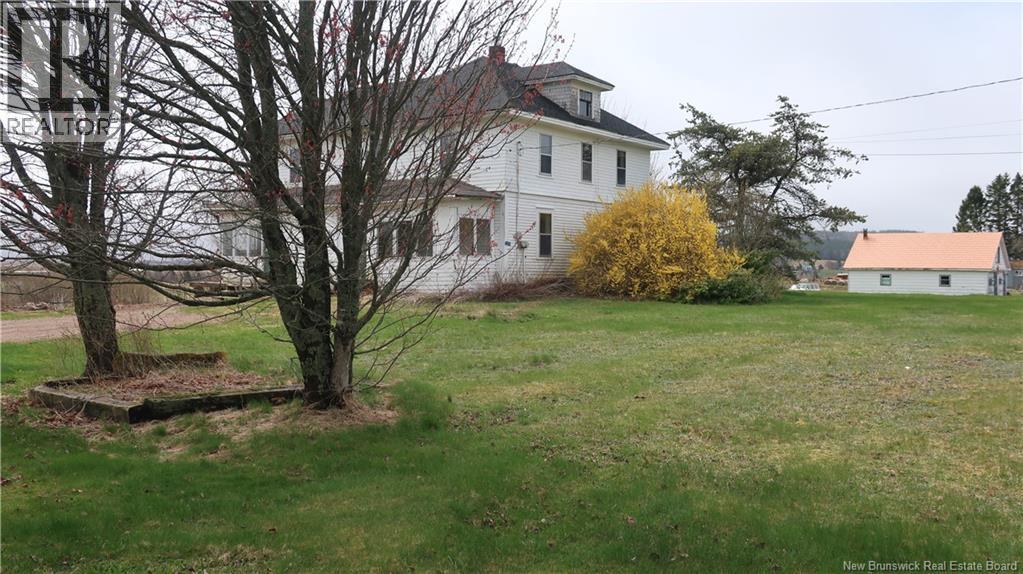 124 Queens Road, Sackville, New Brunswick E4L 2B6 - Photo 2 - NB134710