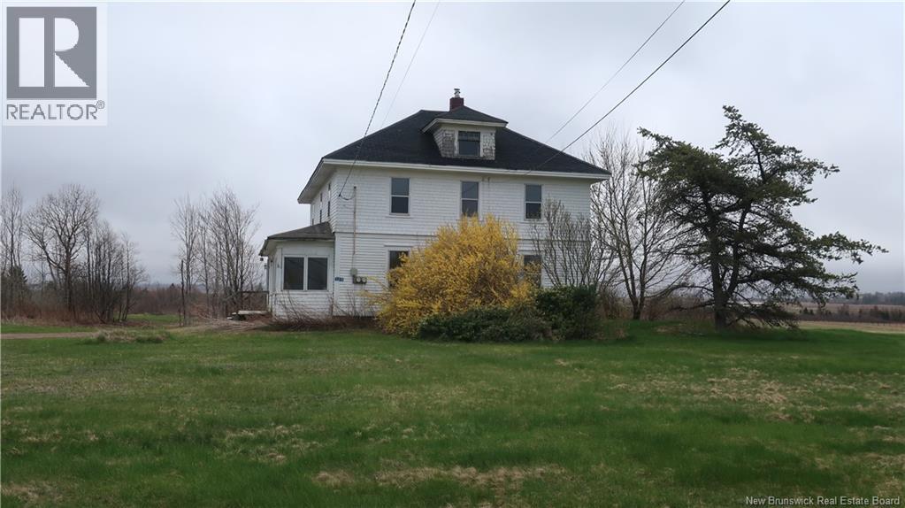 124 Queens Road, Sackville, New Brunswick E4L 2B6 - Photo 3 - NB134710