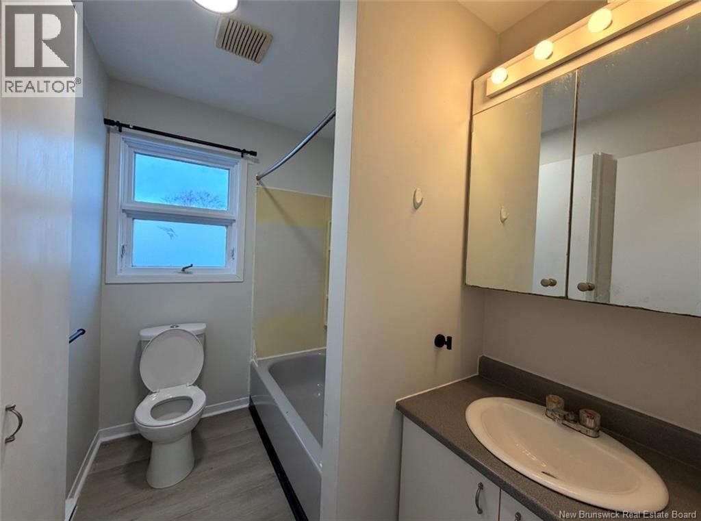 285 Church, Bathurst, New Brunswick  E2A 1J8 - Photo 6 - NB134523