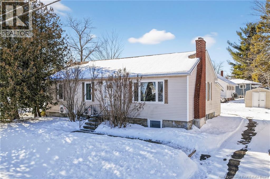 34 Lynwood Drive, Moncton, New Brunswick  E1A 3Z7 - Photo 1 - NB134125