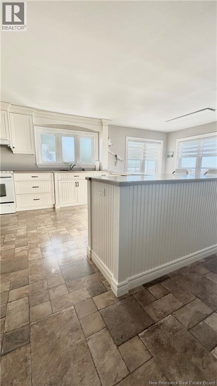 7731 2 Du Havre Street, Bas-Caraquet, New Brunswick  E1W 5W9 - Photo 23 - NB133616