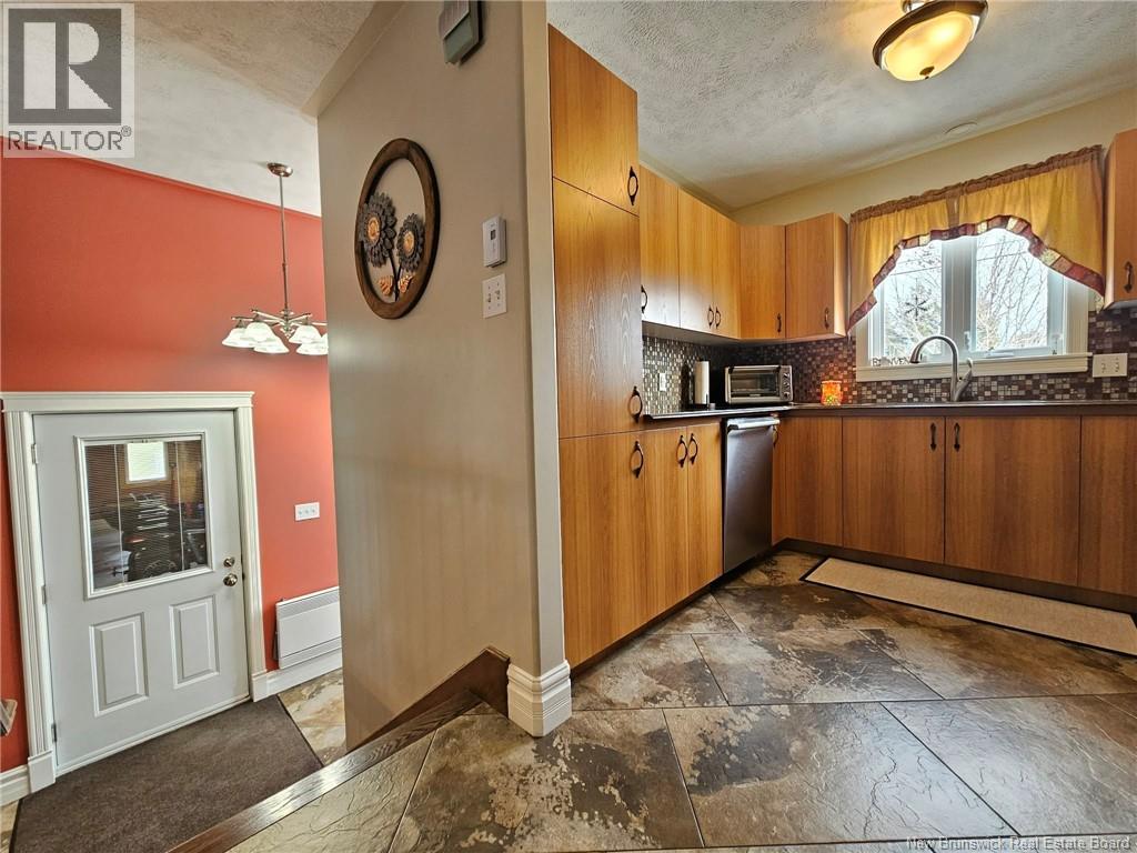 85 Taylor Street, Grand-Sault/grand Falls, New Brunswick  E3Y 3W6 - Photo 10 - NB134897