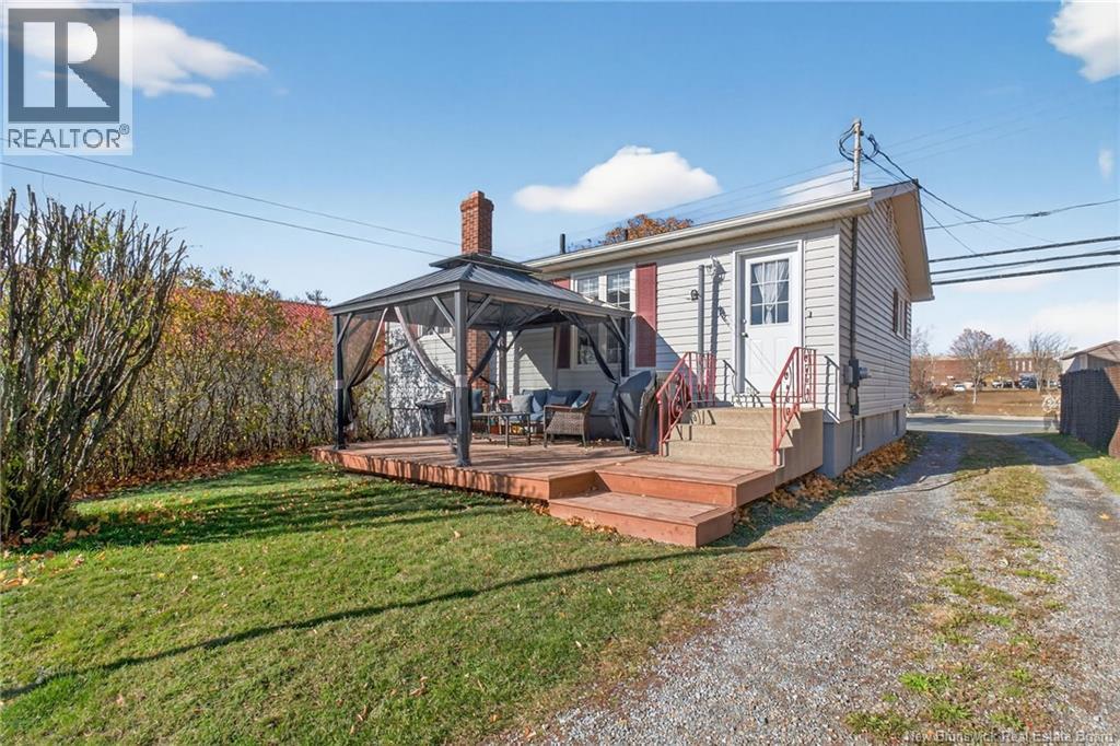 500 Champlain, Dieppe, New Brunswick  E1A 1P4 - Photo 7 - NB134803