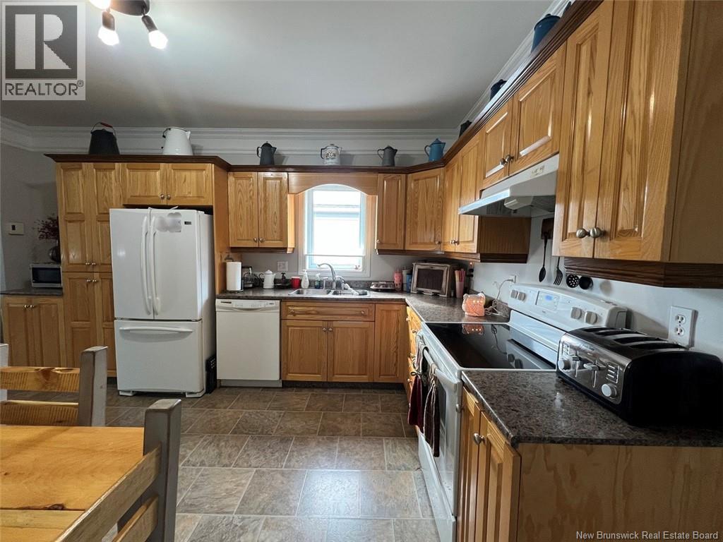 871 Principale Street, Clair, New Brunswick  E7A 2H7 - Photo 4 - NB134878