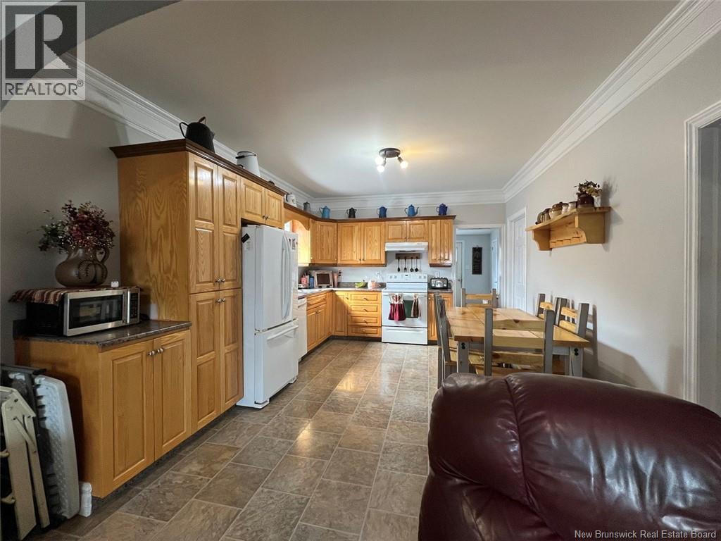 871 Principale Street, Clair, New Brunswick  E7A 2H7 - Photo 5 - NB134878