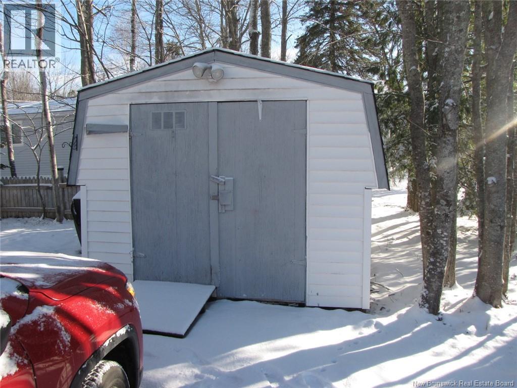 12 Pinetree Street, Moncton, New Brunswick  E1H 2Z6 - Photo 10 - NB135041