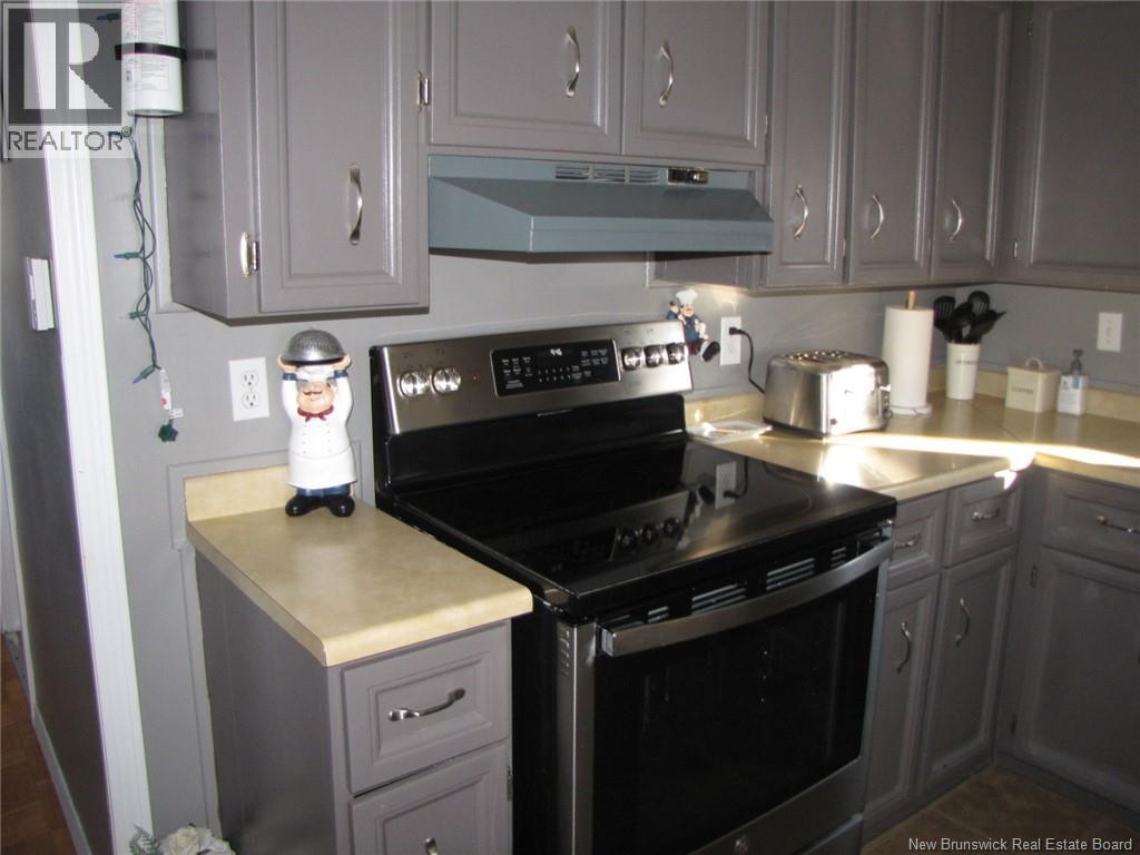 12 Pinetree Street, Moncton, New Brunswick  E1H 2Z6 - Photo 18 - NB135041