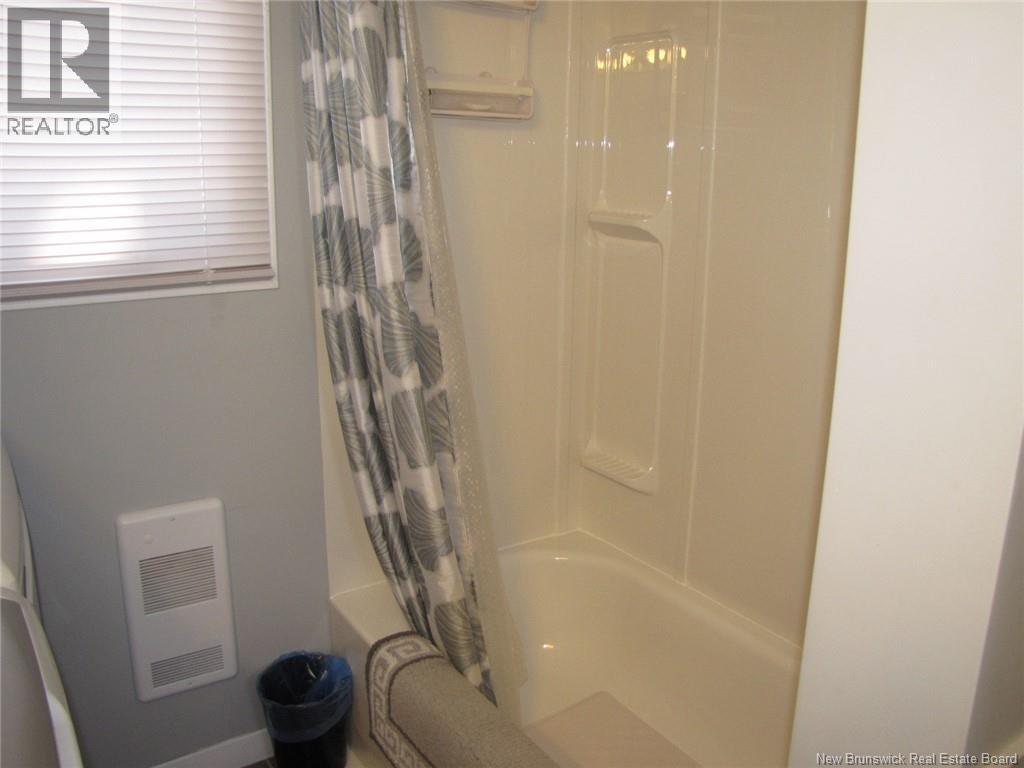 12 Pinetree Street, Moncton, New Brunswick  E1H 2Z6 - Photo 25 - NB135041