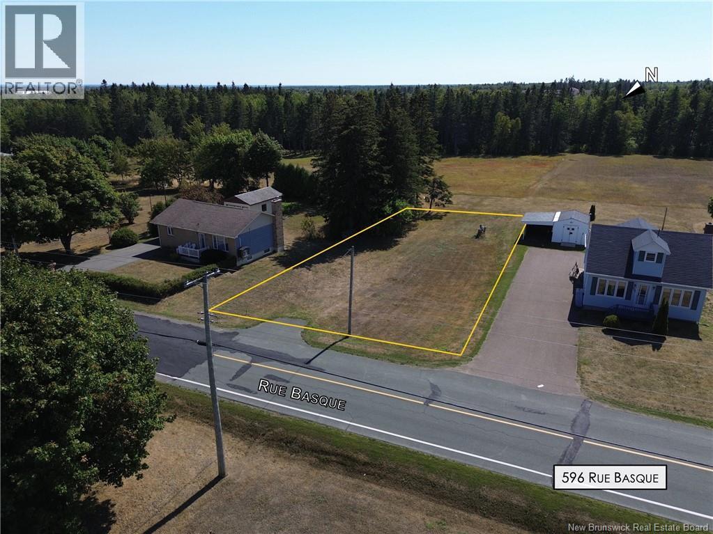 596 Basque Street, Tracadie, New Brunswick E1X 1B1 - Photo 7 - NB135035