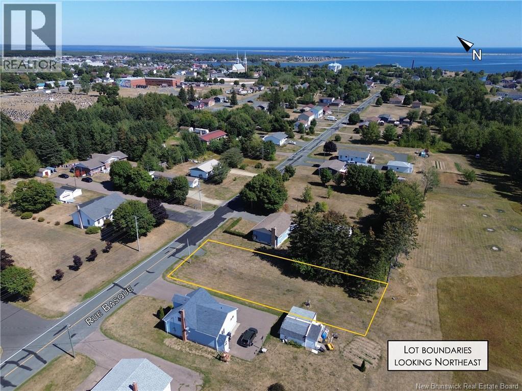 596 Basque Street, Tracadie, New Brunswick E1X 1B1 - Photo 8 - NB135035