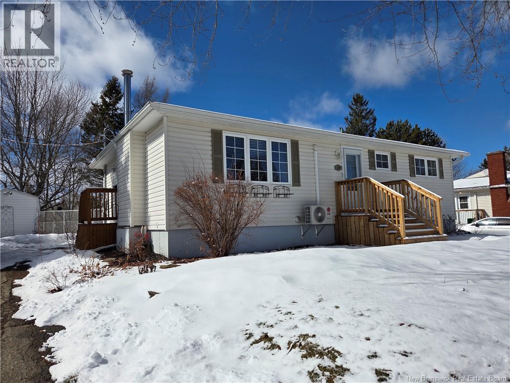 22 Boyd Avenue, Moncton, New Brunswick  E1A 4C3 - Photo 5 - NB135097