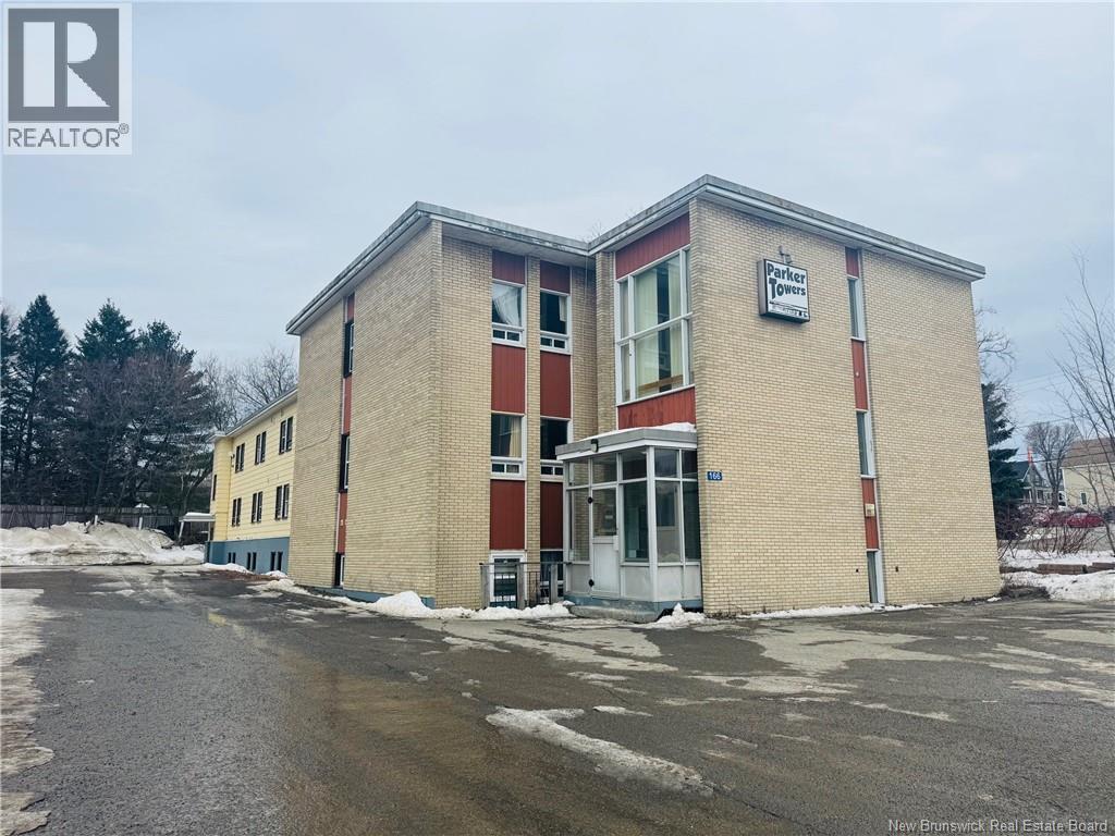 166 Roseberry Street, Campbellton, New Brunswick E3N 2H1 - Photo 2 - NB135076