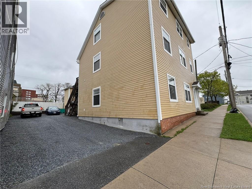 9 Exmouth Street, Saint John, New Brunswick  E2L 3R9 - Photo 2 - NB134114