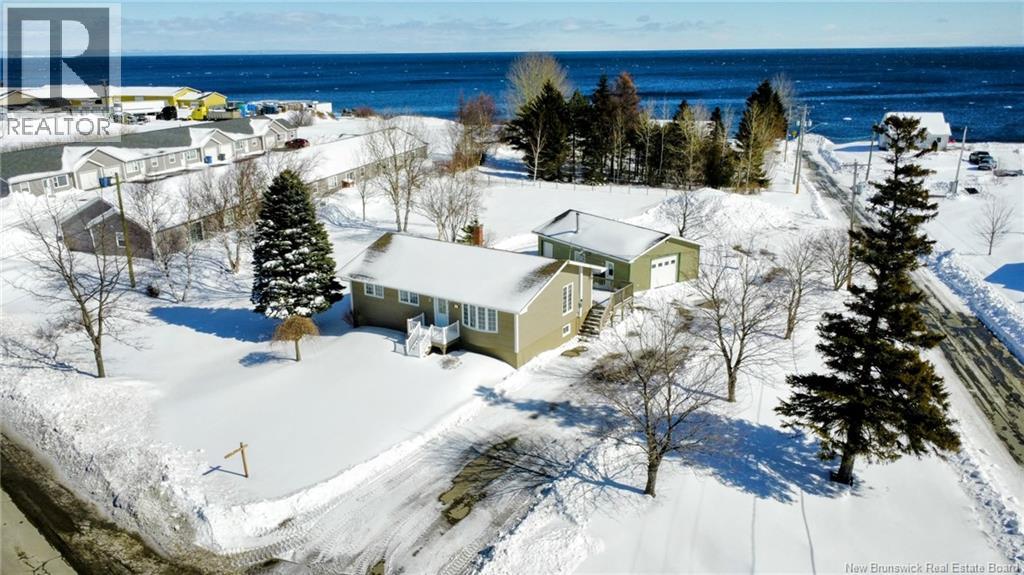 239 Principale, Nigadoo, New Brunswick  E8K 3S8 - Photo 3 - NB134990