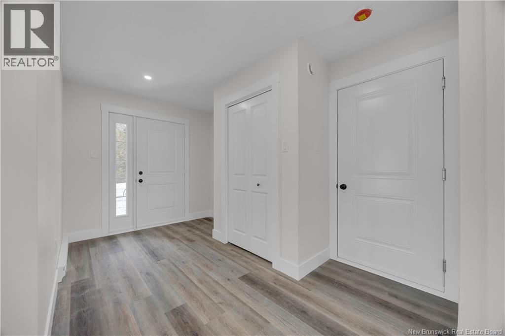 17 Christopher Avenue, Hampton, New Brunswick  E5N 0R3 - Photo 2 - NB134840