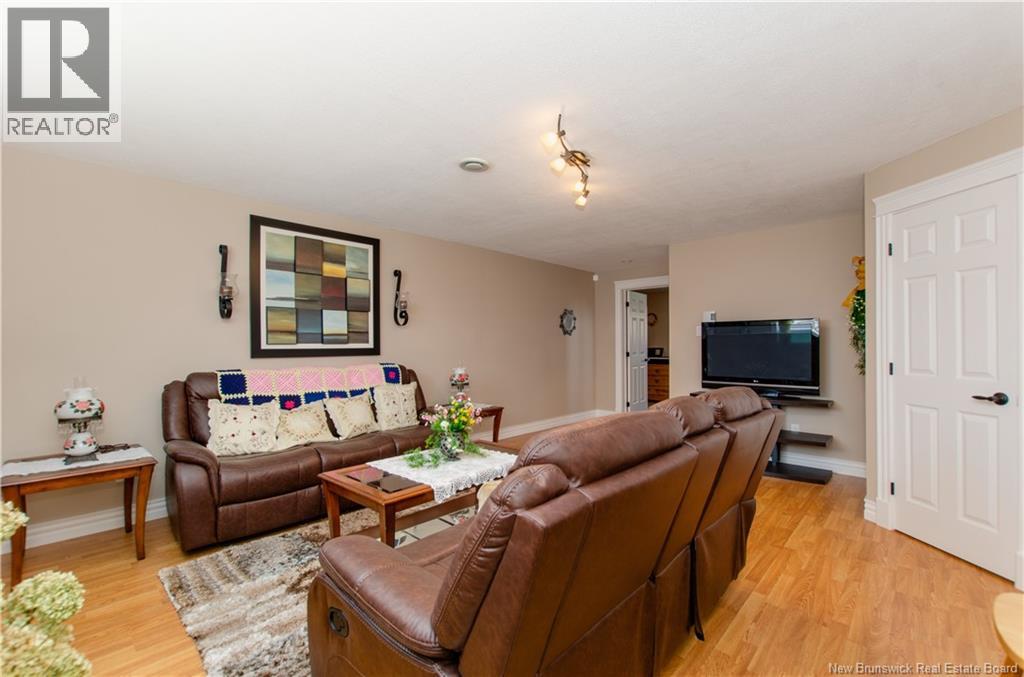 717 Royal Oaks Boulevard, Moncton, New Brunswick  E1H 3N8 - Photo 42 - NB135245