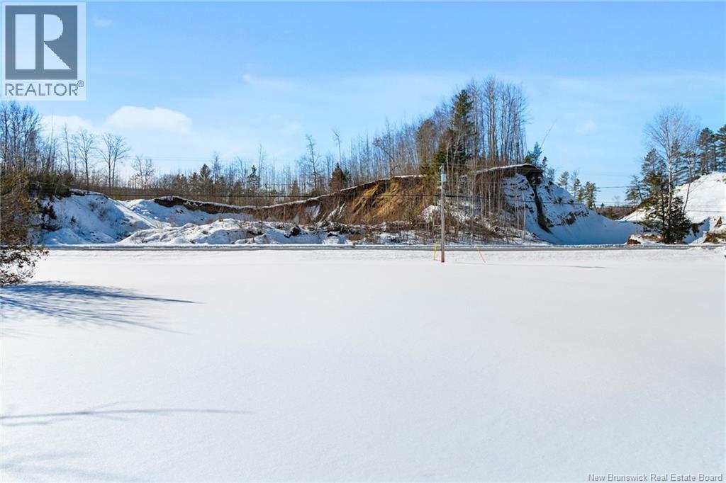 1832 Route 105, Southampton, New Brunswick  E6G 1M6 - Photo 6 - NB135221