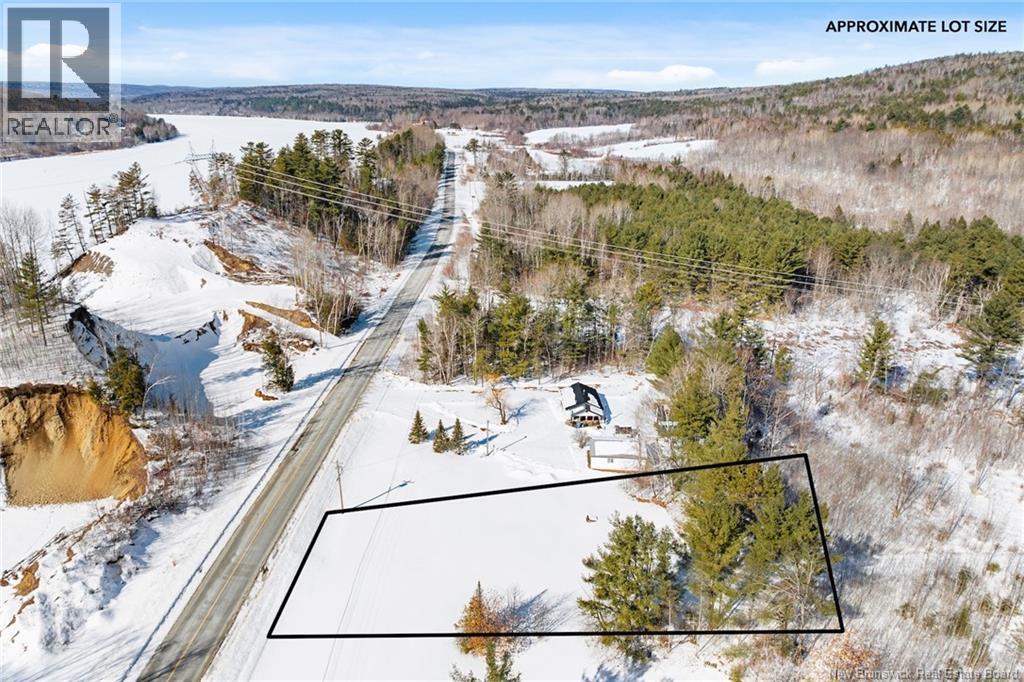 1832 Route 105, Southampton, New Brunswick  E6G 1M6 - Photo 9 - NB135221