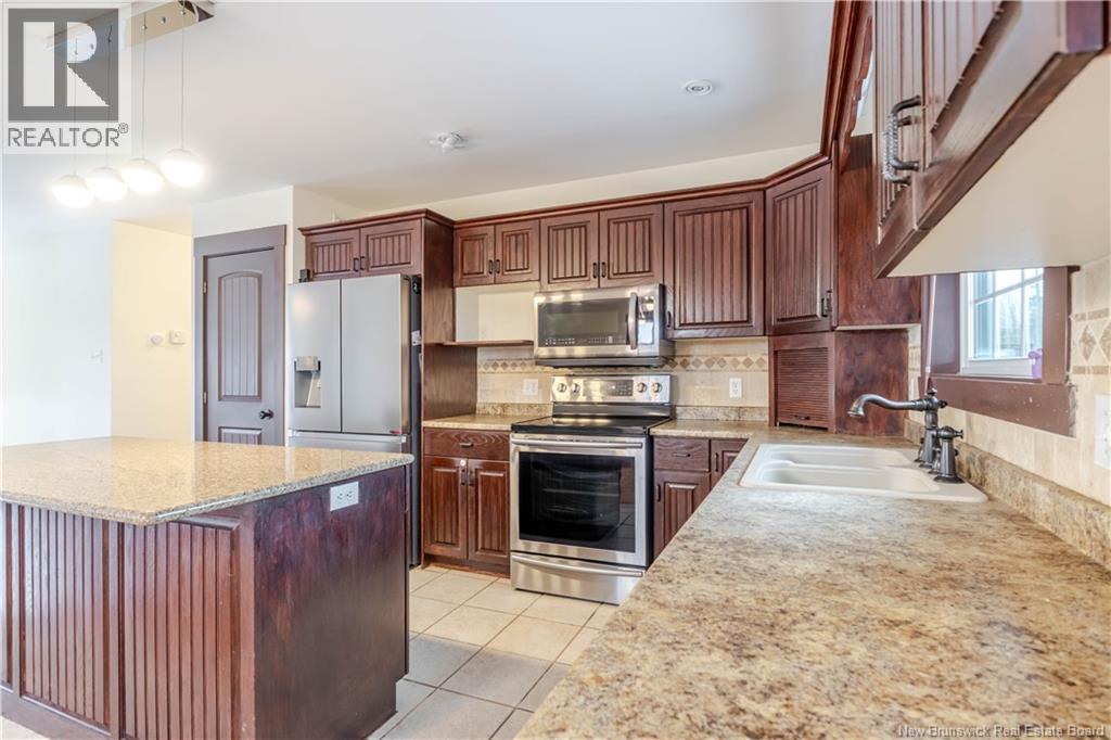 154 Jeremy Street, Fredericton, New Brunswick  E3A 5V6 - Photo 8 - NB134919