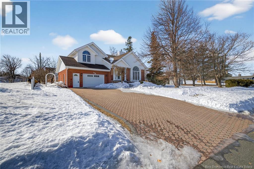 196 Rue Blanchard, Caraquet, New Brunswick E1W 1A5 - Photo 2 - NB134343