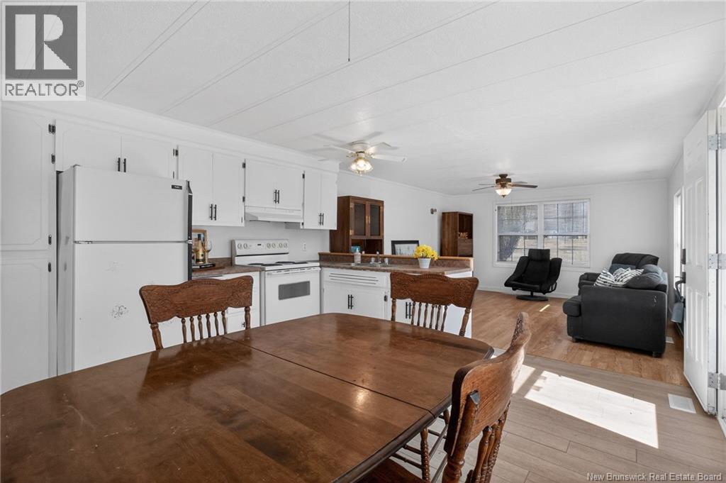 84 Biddington, Moncton, New Brunswick  E1H 1C3 - Photo 6 - NB135089