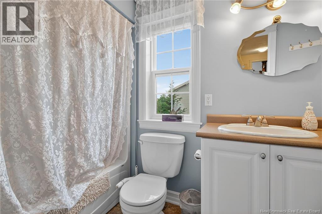 499 Wayne Street, Shediac, New Brunswick  E4P 2W8 - Photo 33 - NB135459