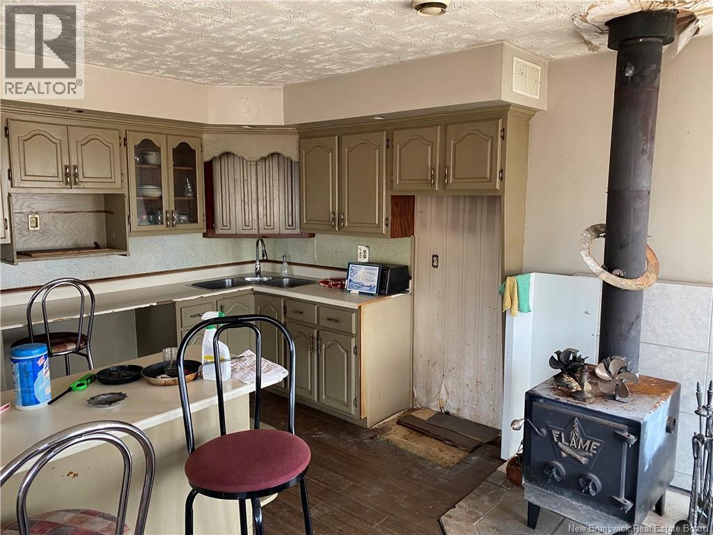 7083 Route 134, Sainte-Anne-De-Kent, New Brunswick  E4S 1E1 - Photo 9 - NB135392