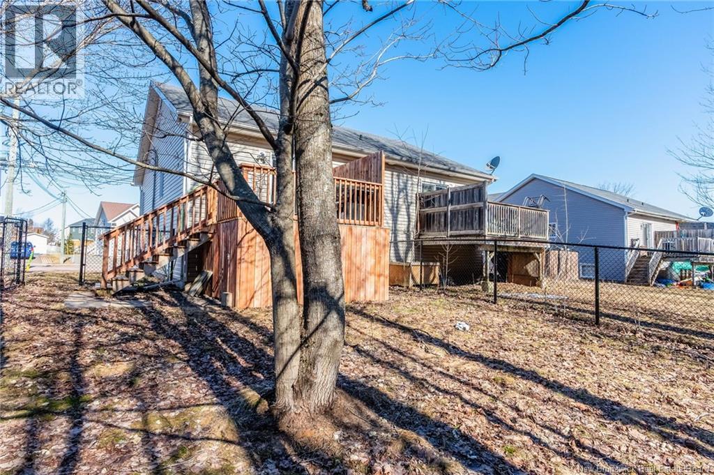 200 Lonsdale Drive, Moncton, New Brunswick  E1G 5G3 - Photo 38 - NB135081