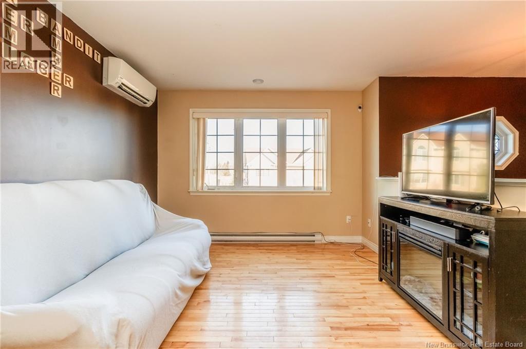 200 Lonsdale Drive, Moncton, New Brunswick  E1G 5G3 - Photo 8 - NB135081