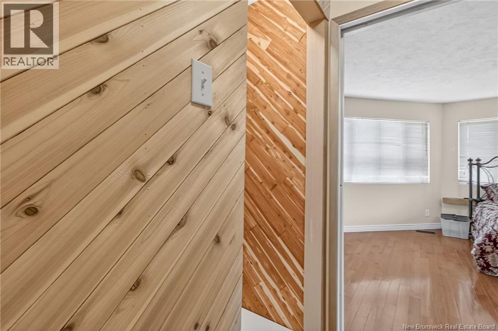 380 Salisbury Road, Moncton, New Brunswick  E1E 1A7 - Photo 23 - NB135443