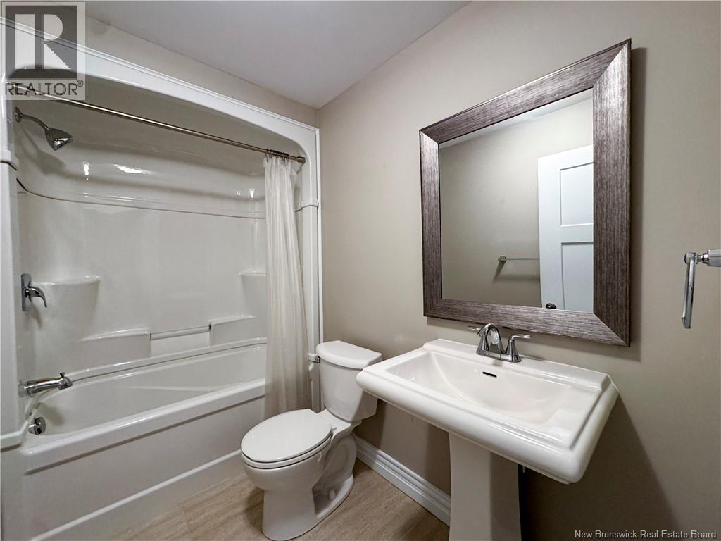 145 Amiens Drive, Moncton, New Brunswick  E1G 5R5 - Photo 29 - NB135365