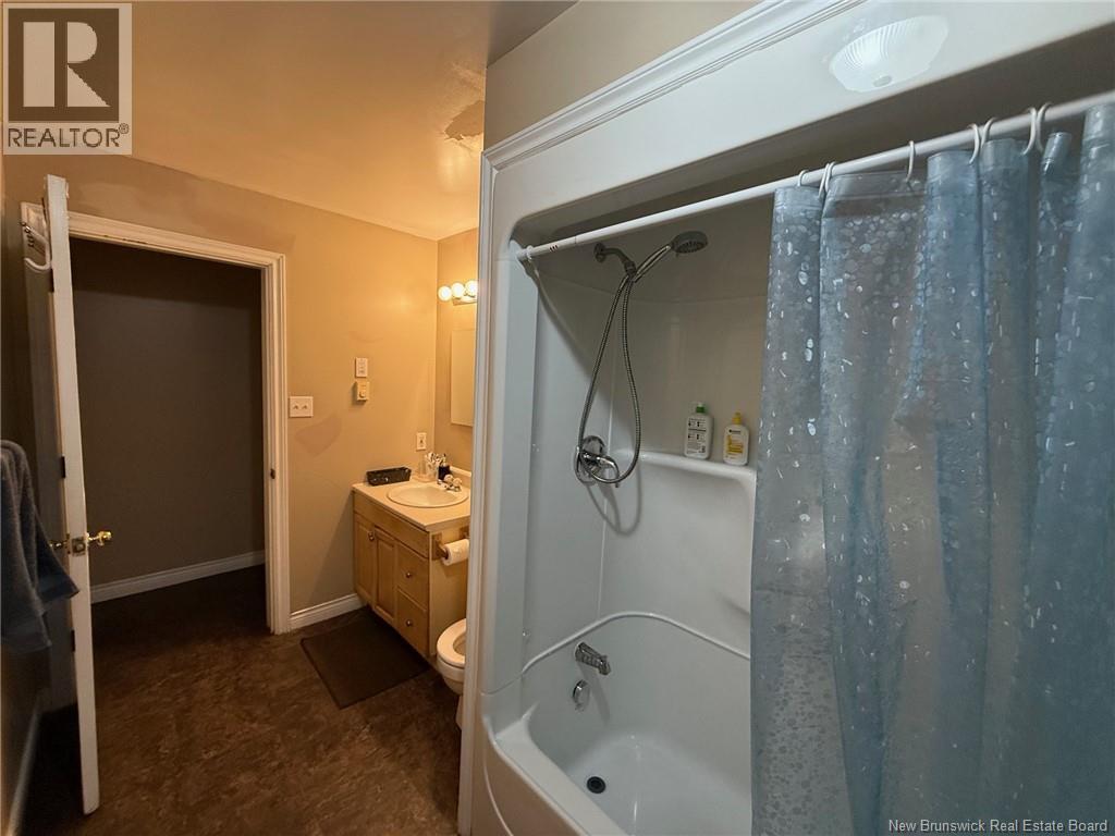 126 Richmond Street, Woodstock, New Brunswick  E7M 2P2 - Photo 6 - NB135439