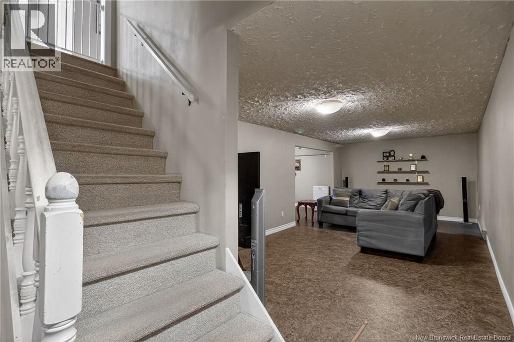 19 Larose, Dieppe, New Brunswick  E1A 5B7 - Photo 37 - NB135479