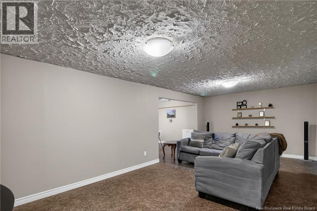 19 Larose, Dieppe, New Brunswick  E1A 5B7 - Photo 38 - NB135479