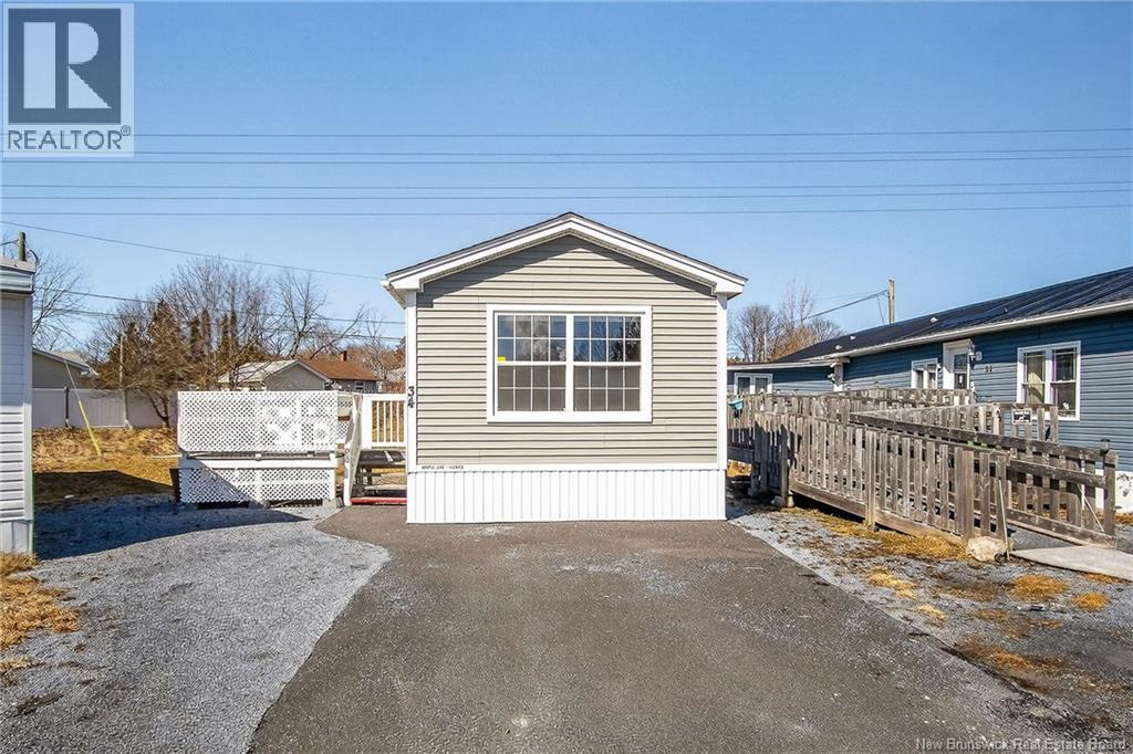 34 Violet Street, Saint John, New Brunswick  E2M 5M3 - Photo 1 - NB135590