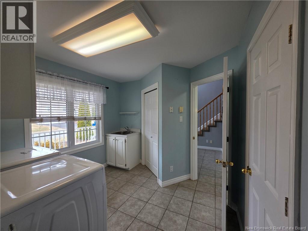 45 Ripley Street, Oromocto, New Brunswick  E2V 4P9 - Photo 5 - NB135587