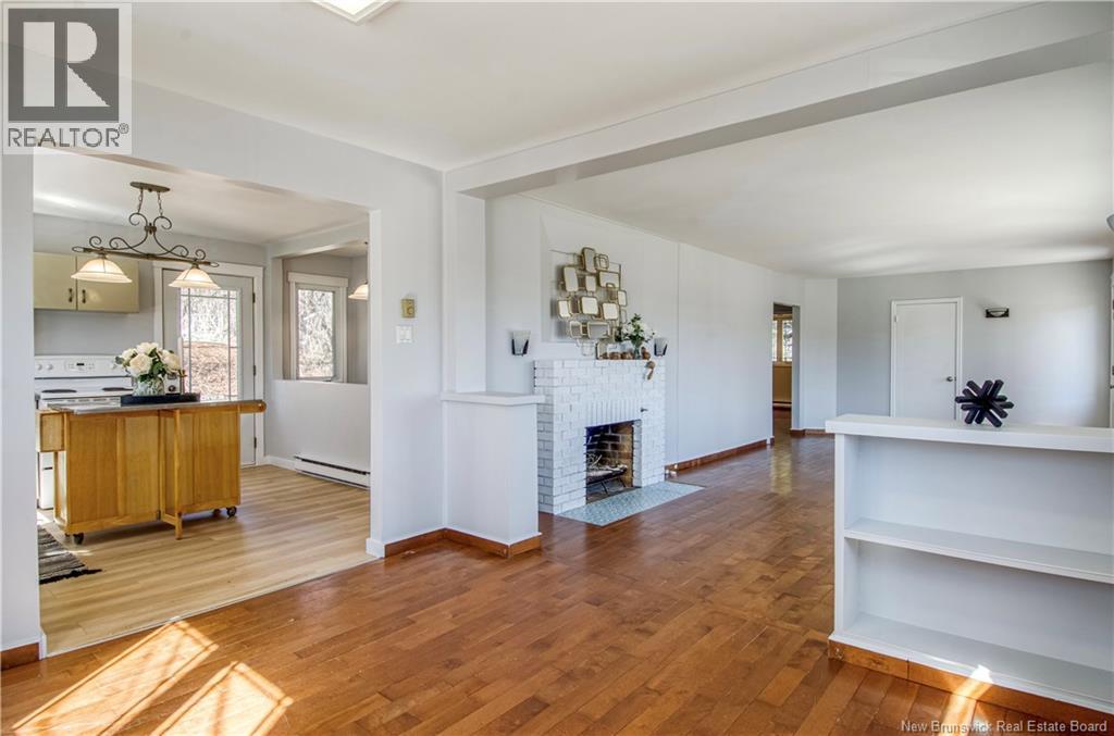 14 Cemetery Road, Hampton, New Brunswick  E5N 3B1 - Photo 5 - NB135385