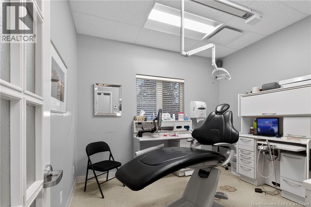 710 Elmwood, Moncton, New Brunswick E1A 2X7 - Photo 31 - NB135535