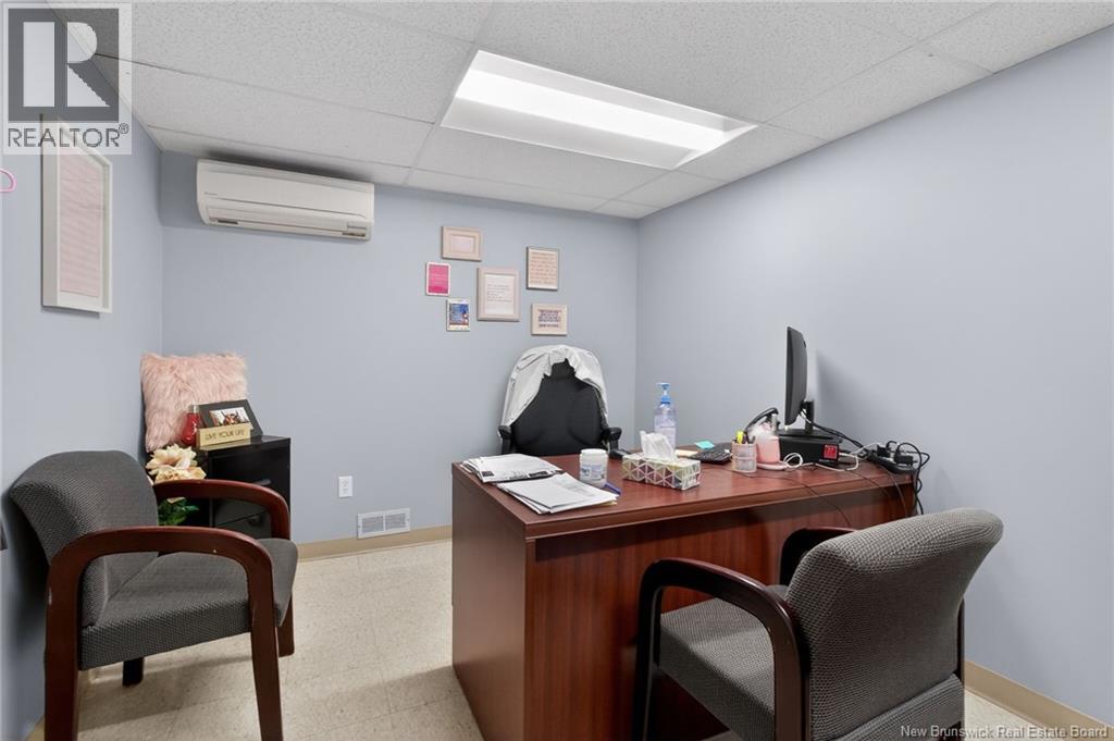 710 Elmwood, Moncton, New Brunswick E1A 2X7 - Photo 35 - NB135535