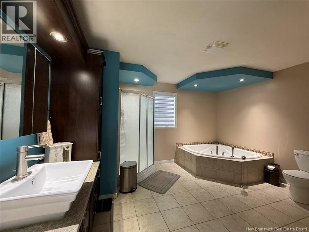 8 Des Plaines Avenue, Edmundston, New Brunswick  E3V 4X4 - Photo 7 - NB135499