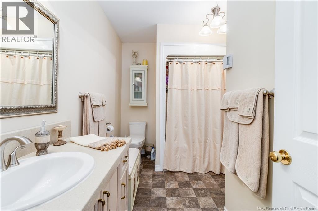 500 Riverside Drive Unit# 1, Fredericton, New Brunswick  E3A 8C2 - Photo 22 - NB135312