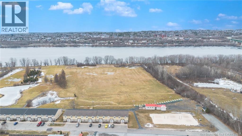 500 Riverside Drive Unit# 1, Fredericton, New Brunswick  E3A 8C2 - Photo 31 - NB135312