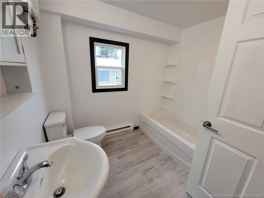 7 Third Street, Hampton, New Brunswick  E5N 5T9 - Photo 10 - NB135652