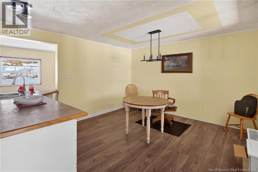 475 Sunset Drive, Dalhousie, New Brunswick  E8C 2M4 - Photo 11 - NB135634