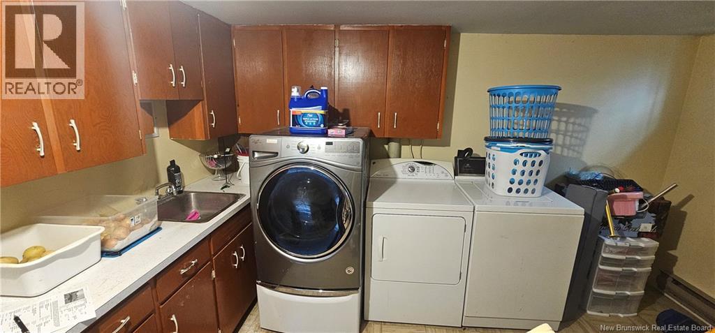 118 Spruce Street, Moncton, New Brunswick  E1C 7K3 - Photo 8 - NB135706