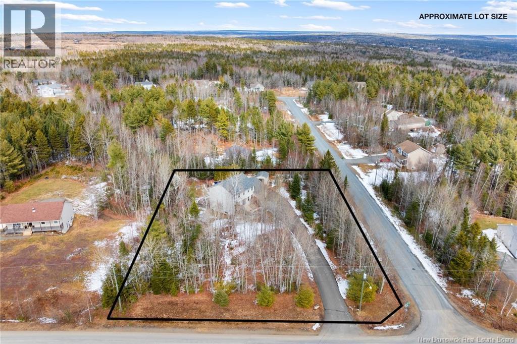 107 Stirling Drive, Fredericton, New Brunswick E3A 9E9 - Photo 2 - NB135470